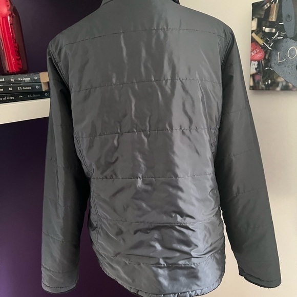 Cb Sports Reversible Jacket - Picture 7 of 11